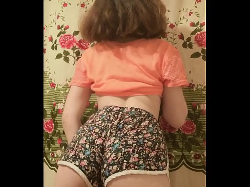 ❤️ Una ghjovana sexy si spoglia i pantaloncini davanti à a camera ❤️ Porno fb à co.basseyn-vsem.ru ❌❤
