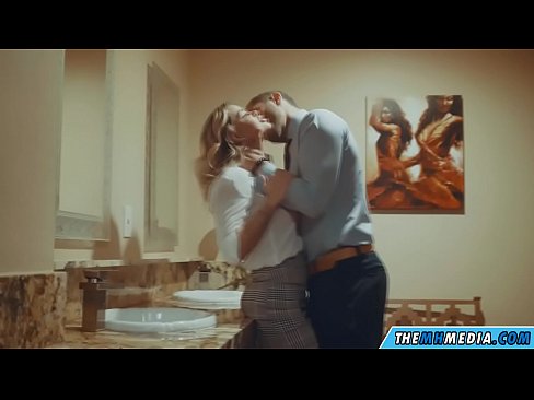 ❤️ Quandu una bionda tettona ti seduce in un bagnu publicu ❤️ Porno fb à co.basseyn-vsem.ru ❌❤